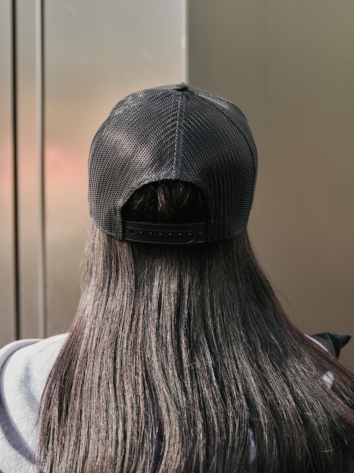 TRUCKER HAT - BLACK