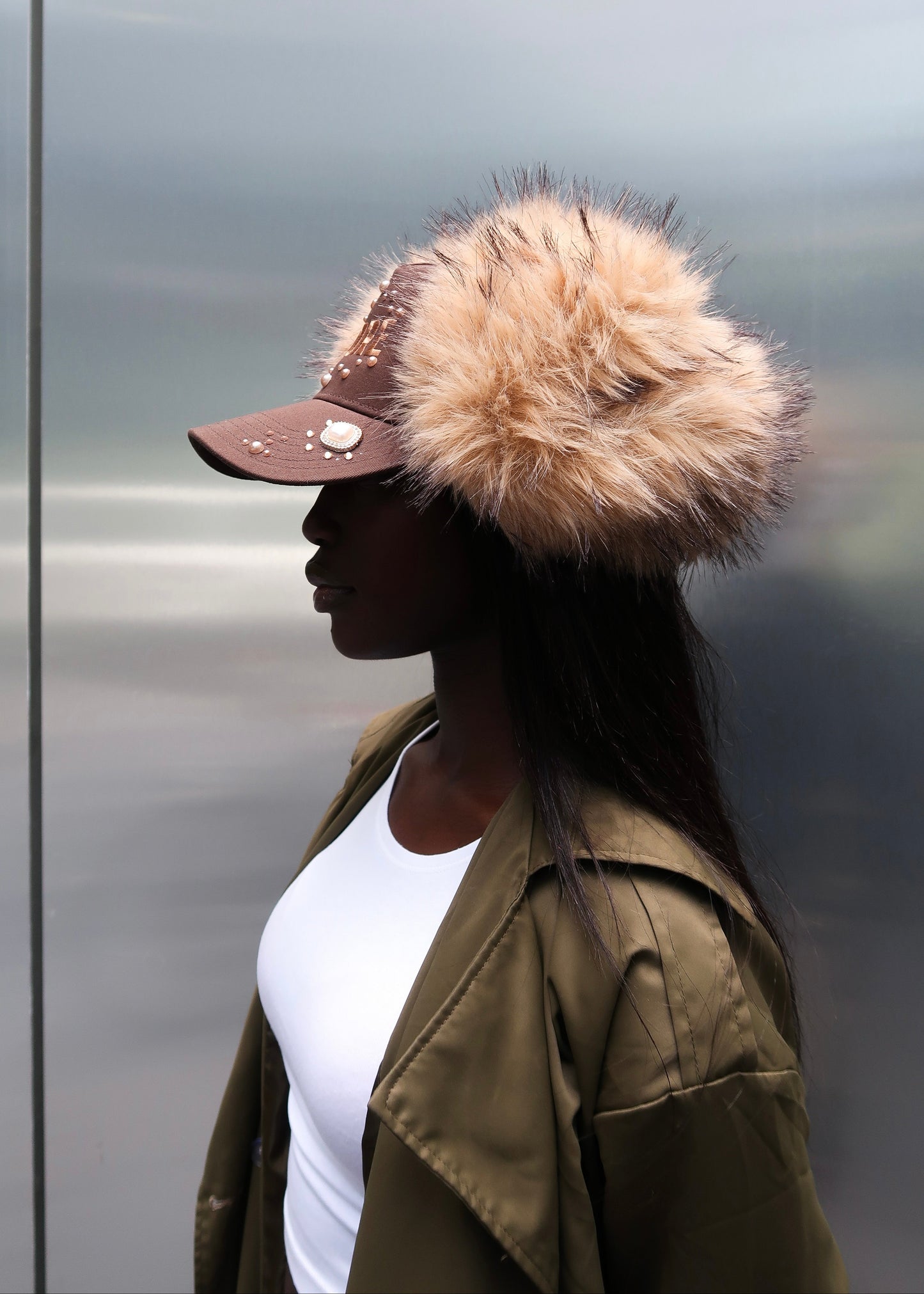 TRUCKER HAT - BROWN